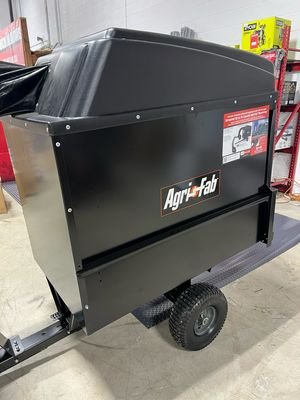 Agri-Fab Mow N Vac, 32 Cu Ft Capacity - Image 4