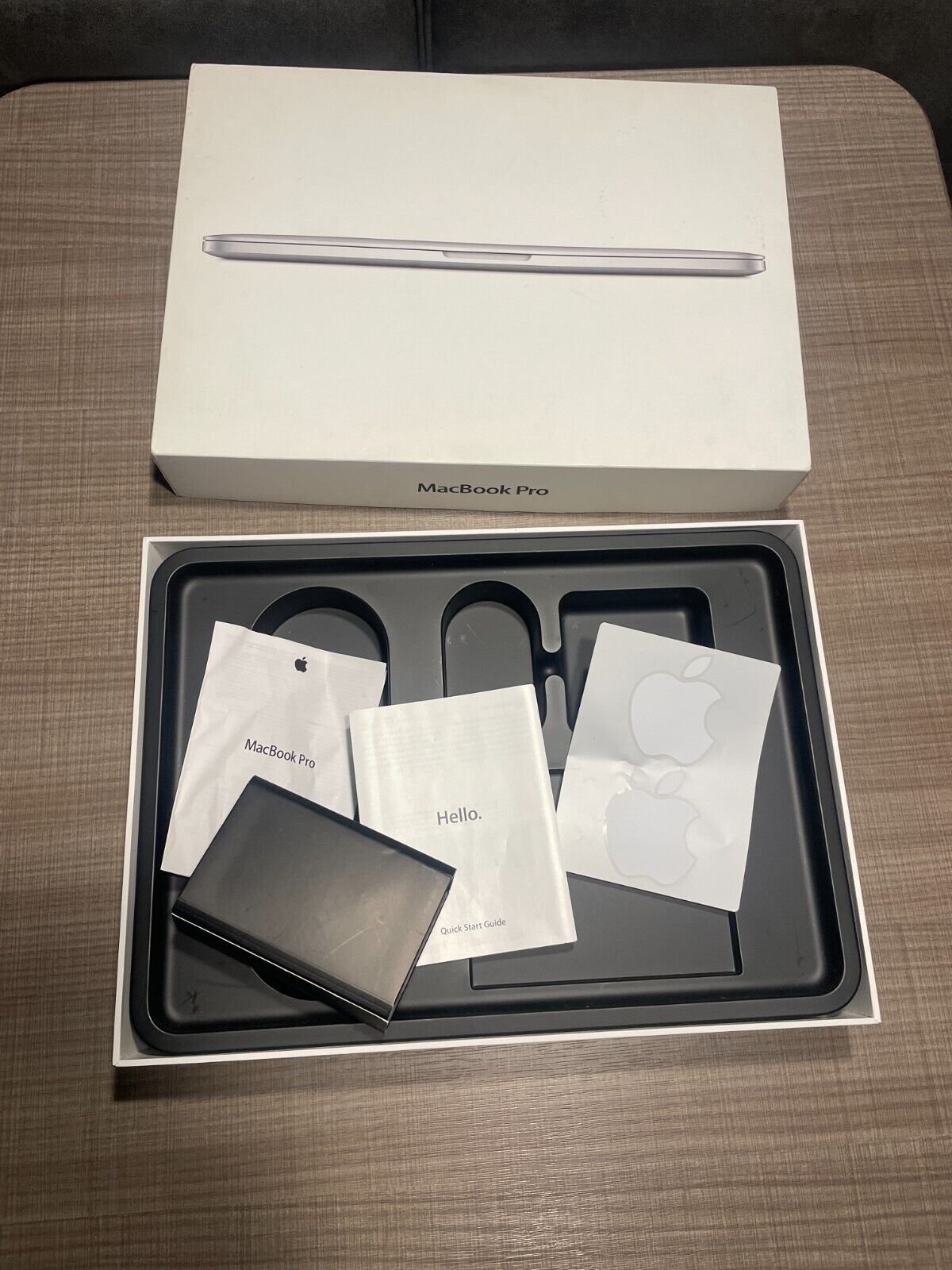 Apple MacBook Pro 2019 Pallet liquidation - Image 2