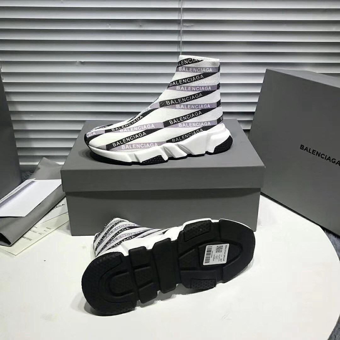 Mixed Balenciaga Shoes Pallets - Image 4