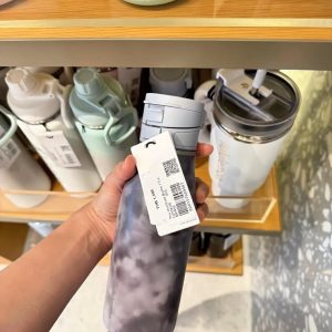 Alternative view of Lululemon Bottles & Mugs Wholesale Pallet | 200 New With Tags Drinkware