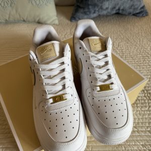 Alternative view of Original Air Force shoes pallet – Bulk AF1 Wholesale Sneakers for Resale