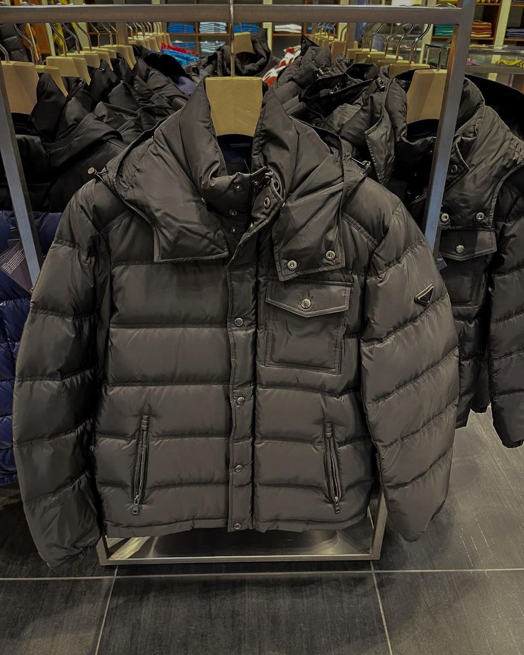 Winter Jacket Wholesale Pallets liquidation - Image 2